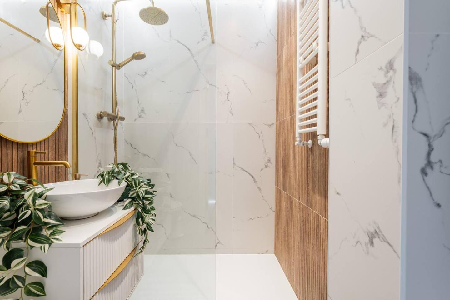 Sunbeam Studio City Centre Metro Politechnika 华沙 外观 照片